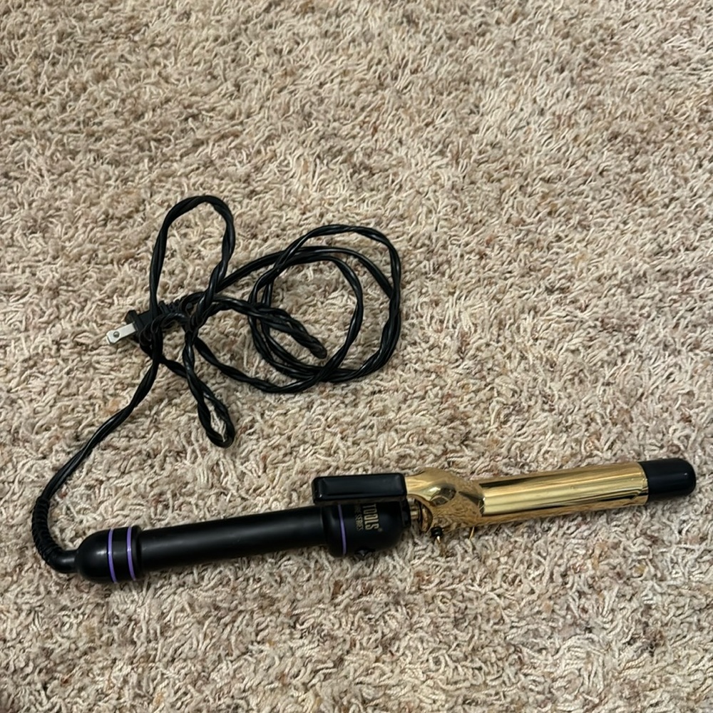 Hot Tools 1” curling iron